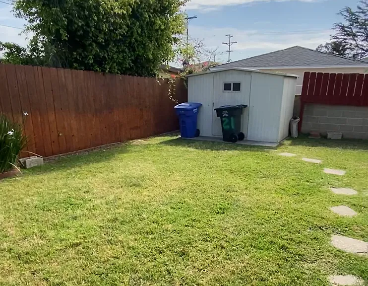 6821 Century St — Photo 14