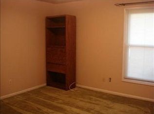 1701 Fairfield Dr, Dothan, AL 36303