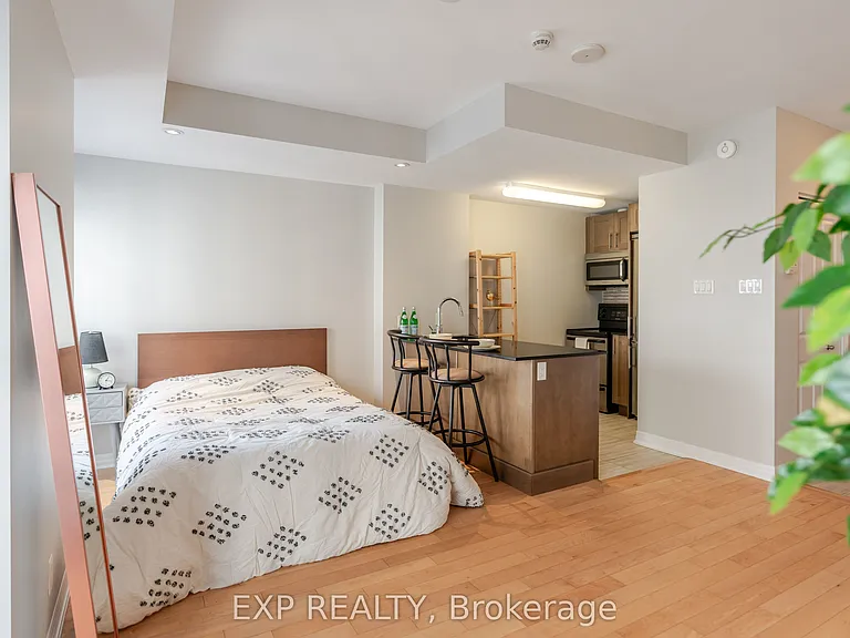 242 Rideau St #2308 — Photo 16