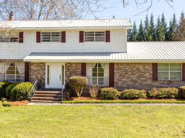 5053 Meadow Cir E, Southside, AL 35907