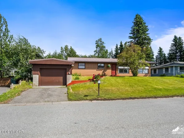 4231 Grape Pl, Anchorage, AK 99508