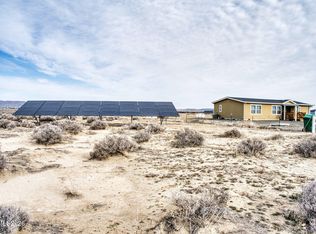 1120 E 5th St, Silver Springs, NV 89429