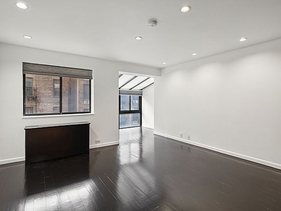 5th image of 225 E 86th St APT 302