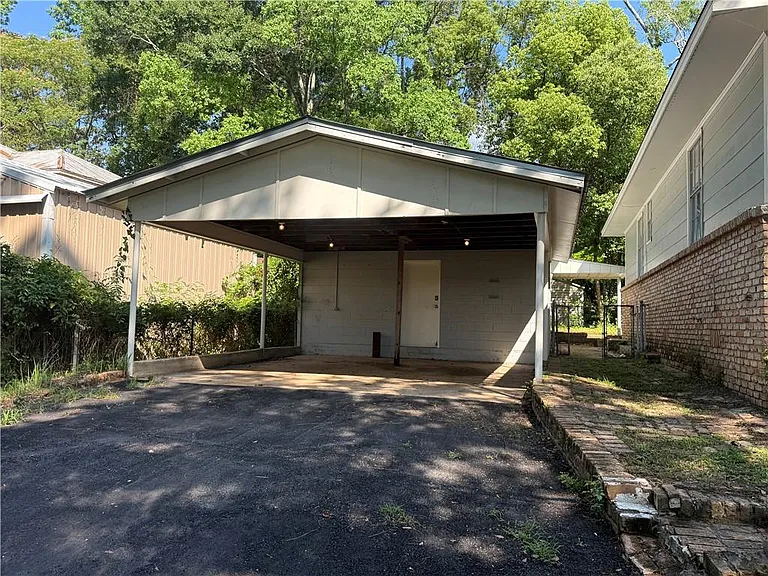 314 1st St — Photo 29