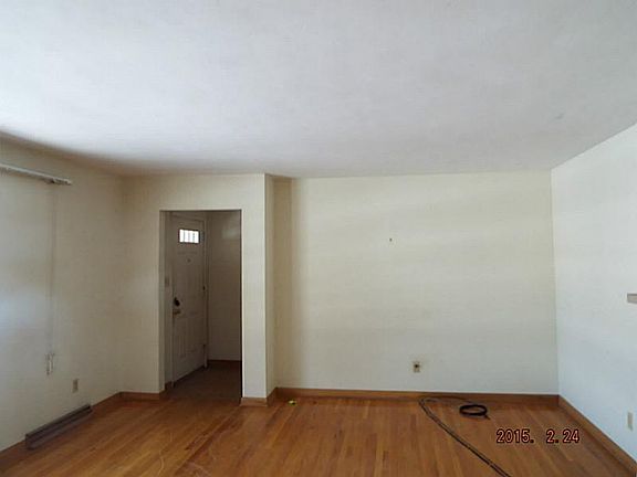 2nd image of 3115 Cricket Ln