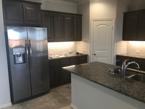 3rd image of 1215 Santa Clara Dr