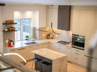2236 E 5th Ave, Vancouver, BC V5N1M8