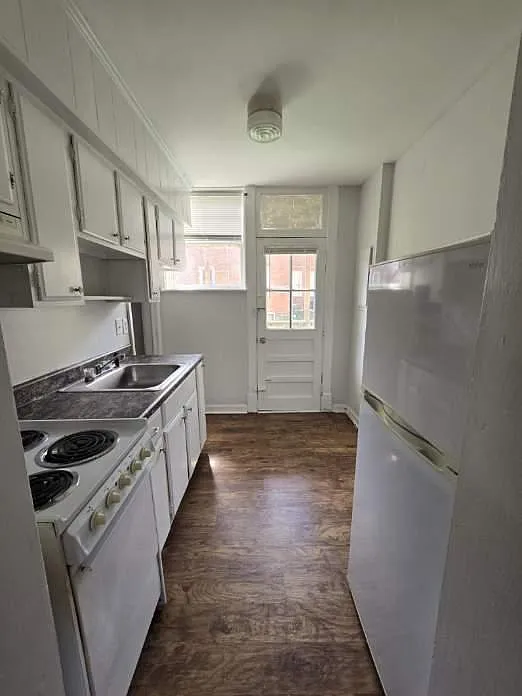 1 bed, 750 sqft, $895 — Photo 4