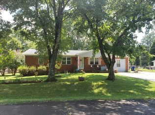 110 Dora Dr, Brownsboro, AL 35741