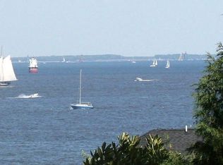 1098 Broadview Dr, Annapolis, MD 21409