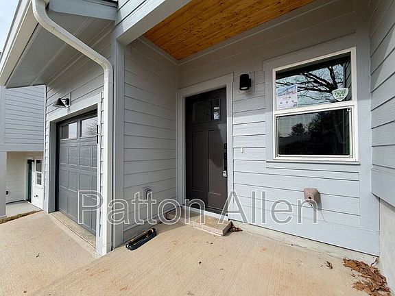 2nd image of 11 Bolton St