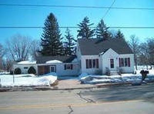 1810 Green Bay Rd, Kaukauna, WI 54130