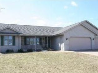 1283 Carmen Ct, De Pere, WI 54115