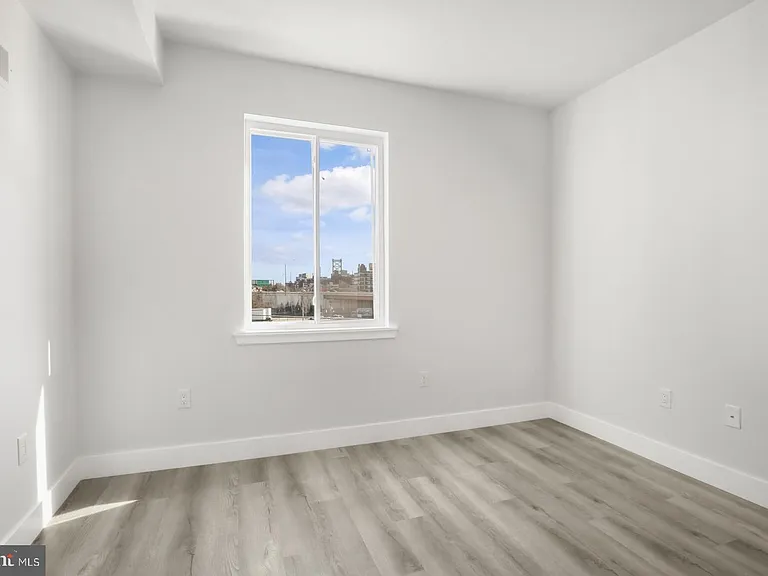 800 Callowhill St #10-3 — Photo 17