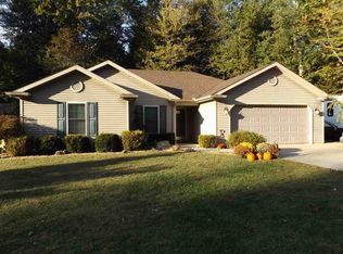 344 E Ashburn Rd, Santa Claus, IN 47579