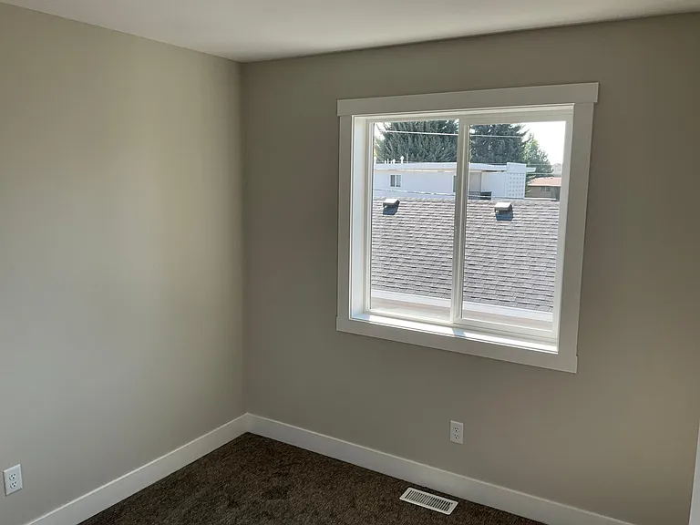 756 May St — Photo 17