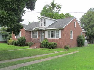 914 Woodruff Ave, Elizabeth City, NC 27909