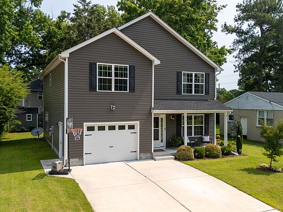 3rd image of 1215 Cleona Dr
