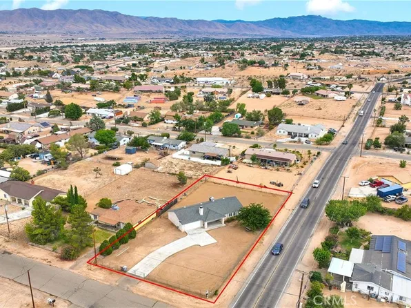 11389 Jacaranda Ave, Hesperia, CA 92345