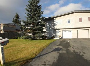 8320 Country Woods Dr, Anchorage, AK 99502