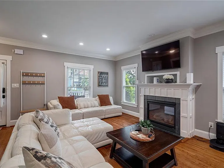 3405 Fortner St — Photo 10