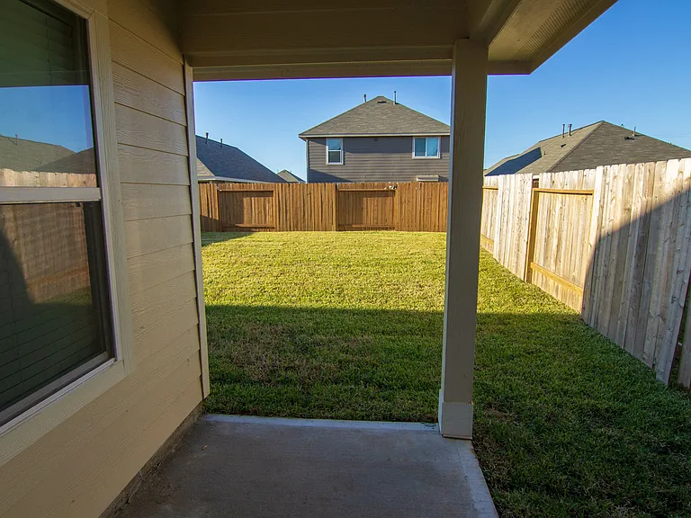 24218 Avogadro Dr — Photo 5