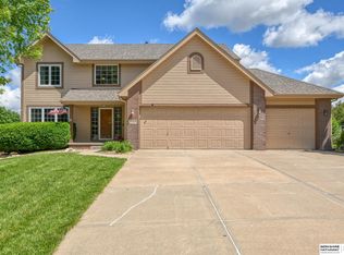 15014 Sprague St, Omaha, NE 68116