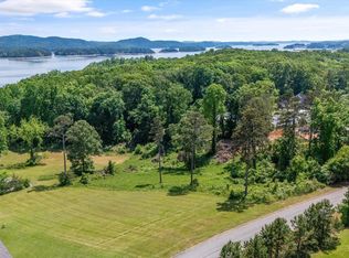 98 Cow Poke Ln, Rutledge, TN 37861