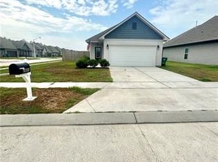 2601 Bayou Duet Dr, Marrero, LA 70072
