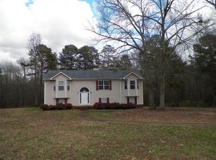 68 Thurmond Rd SE, Statham, GA 30666