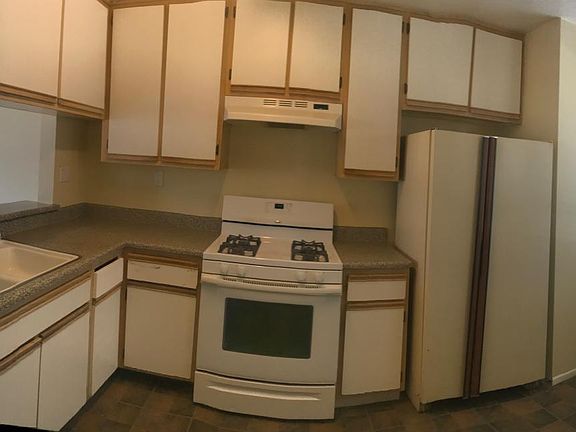 3rd image of 7330 Eton Ave Unit 104