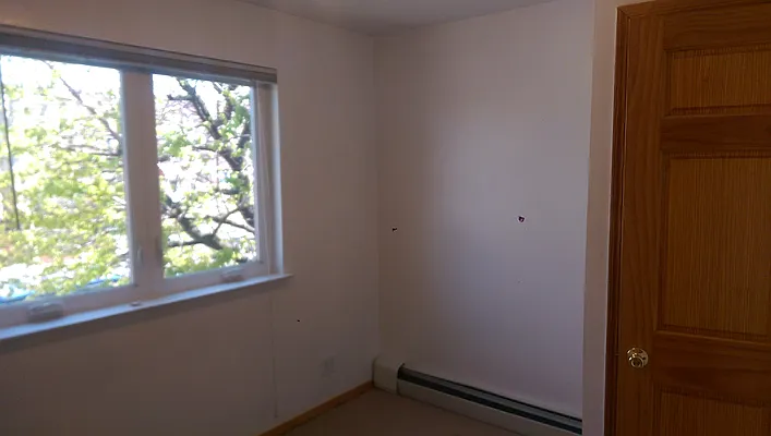 Rented by BuySell Real Estate Inc | media 28