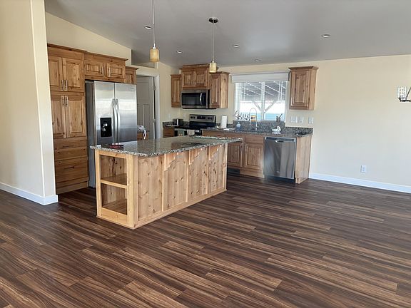 3rd image of 333 Mountain View Dr Unit 110