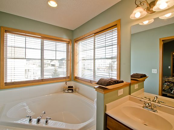 Corner Tub