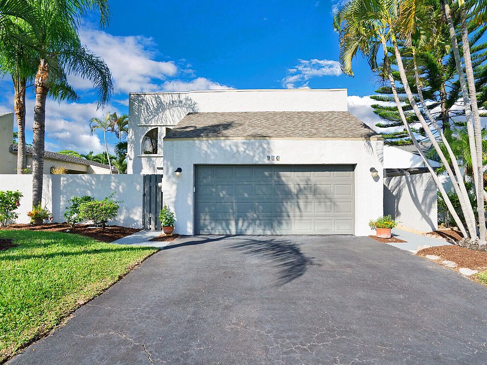 1st image of 930 NW 22nd Ave