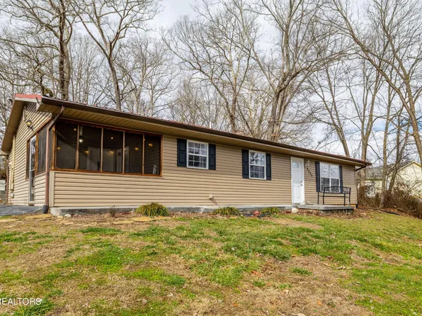 2209 Island Blvd, Sevierville, TN 37876