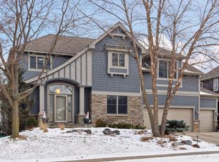 10554 Watersedge Ln, Woodbury, MN 55129