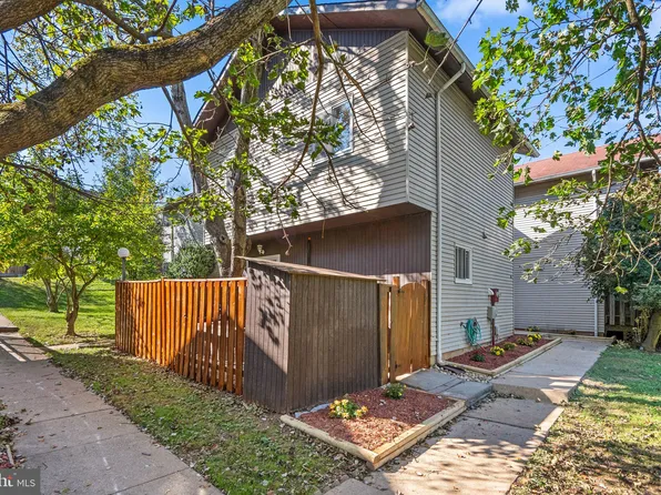 58 State Ct #108, Gaithersburg, MD 20877