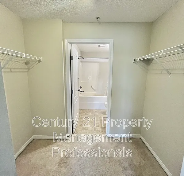 7327 SW Terwillegar Dr #7120 — Photo 12