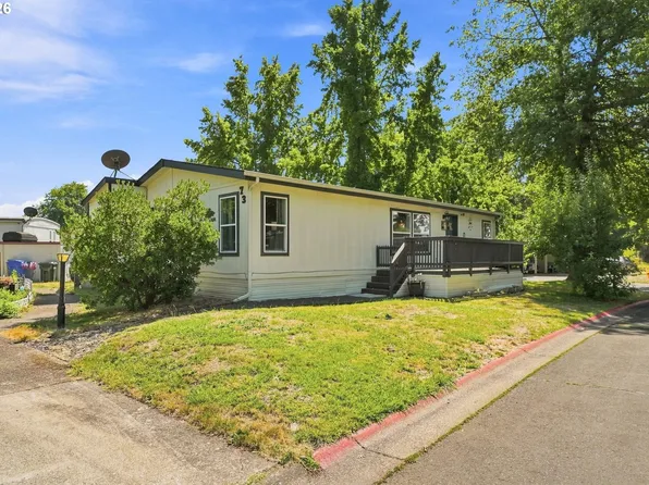 4900 Royal Ave Space 73, Eugene, OR 97402