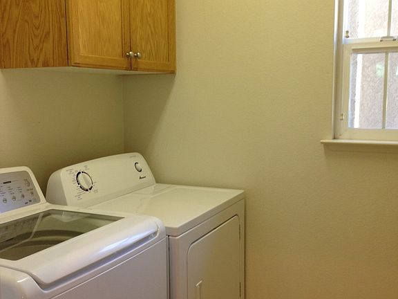 2nd image of 10802 Merritt Dr