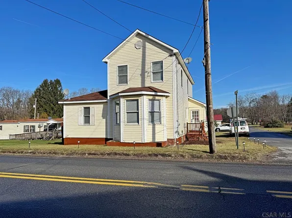 550 Lambert St, Central City, PA 15926