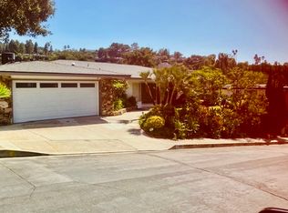 11418 Dona Lola Dr, Studio City, CA 91604