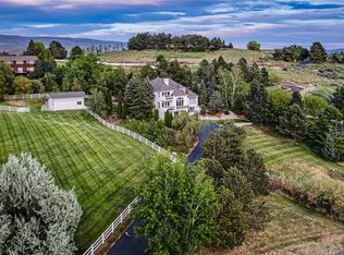 4275 W Eaglerock Dr, Wenatchee, WA 98801