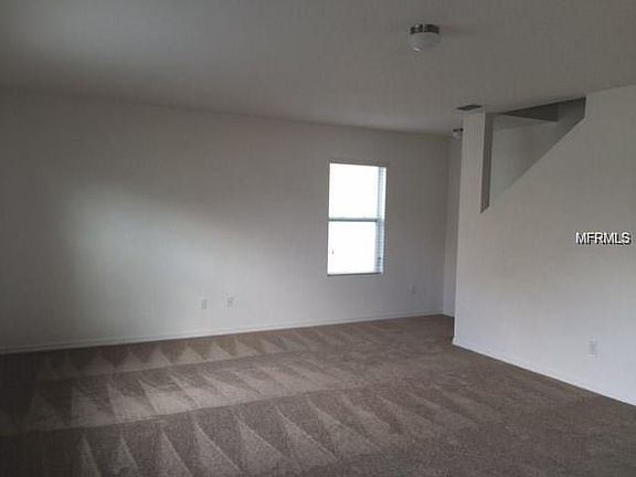 3rd image of 16604 Broadford Ln