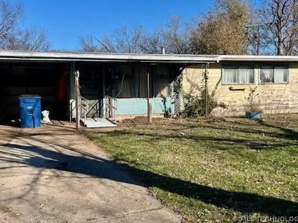 2809 E 41st Pl N, Tulsa, OK 74110