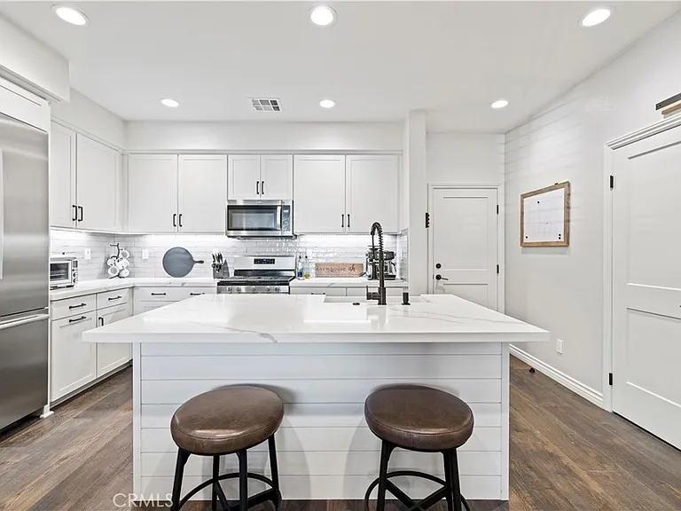 212 Red Brick Dr #3 — Photo 5