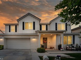 28629 Plume Way, Santa Clarita, CA 91350