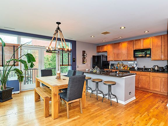 3rd image of 3069 W Armitage Ave APT 2S
