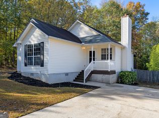 1229 N Hampton Dr, Hampton, GA 30228